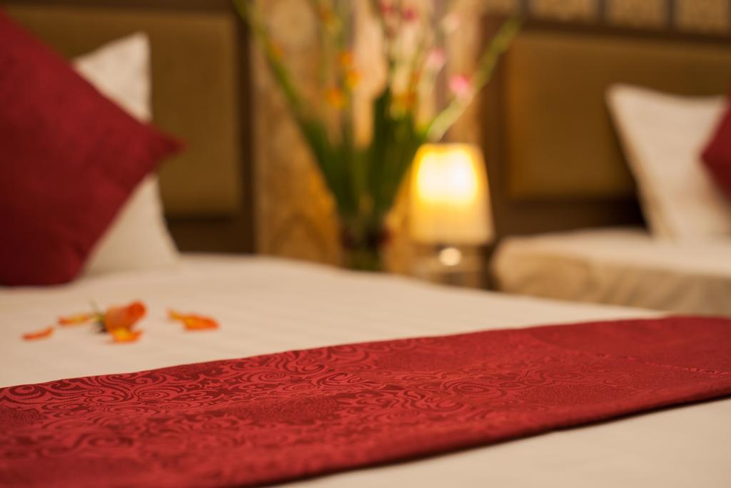 Helios Legend Hotel Ханой Екстериор снимка